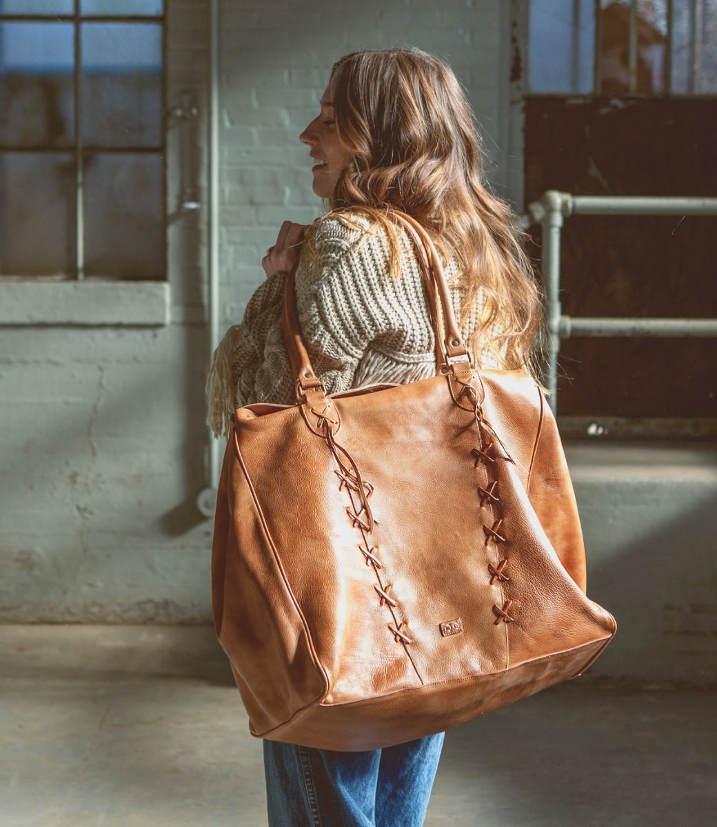 Rebekah Handbag - Debs on 5th