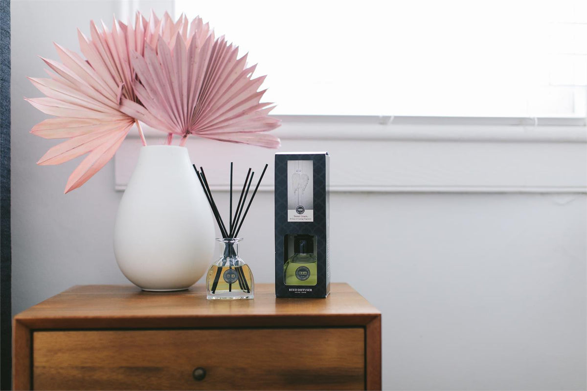 Sweet Grace Petite Reed Diffuser - Debs on 5th