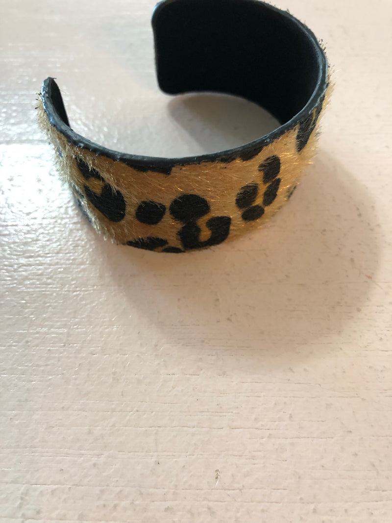 Animal Print Cuff Bracelet - Debs on 5th